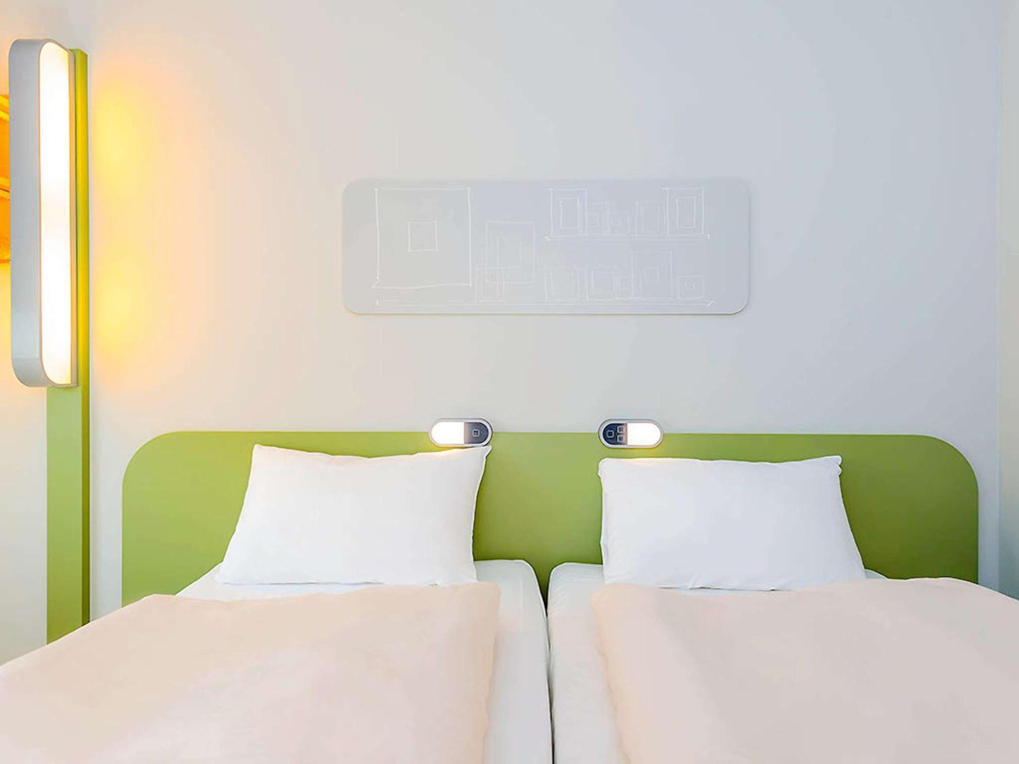 Ibis Budget Frankfurt City Ost Frankfurt am Main Ngoại thất bức ảnh