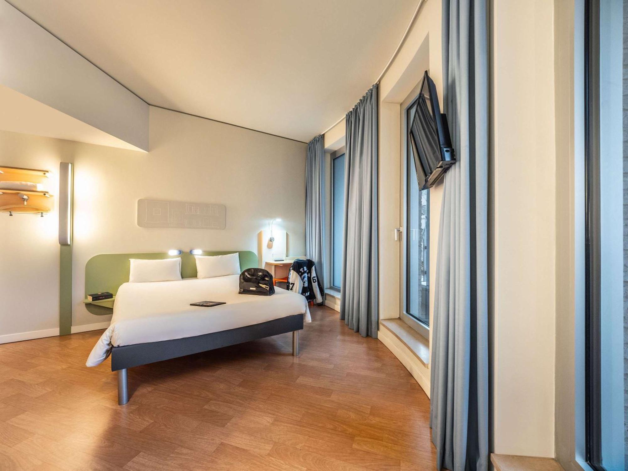 Ibis Budget Frankfurt City Ost Frankfurt am Main Ngoại thất bức ảnh