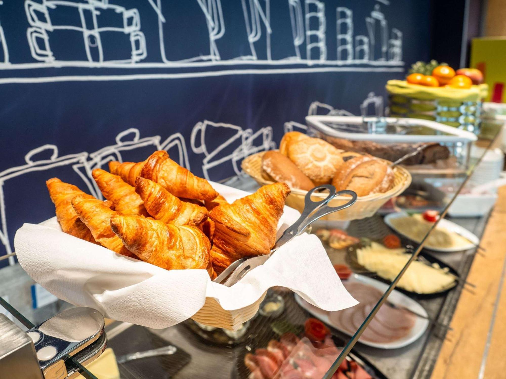 Ibis Budget Frankfurt City Ost Frankfurt am Main Ngoại thất bức ảnh